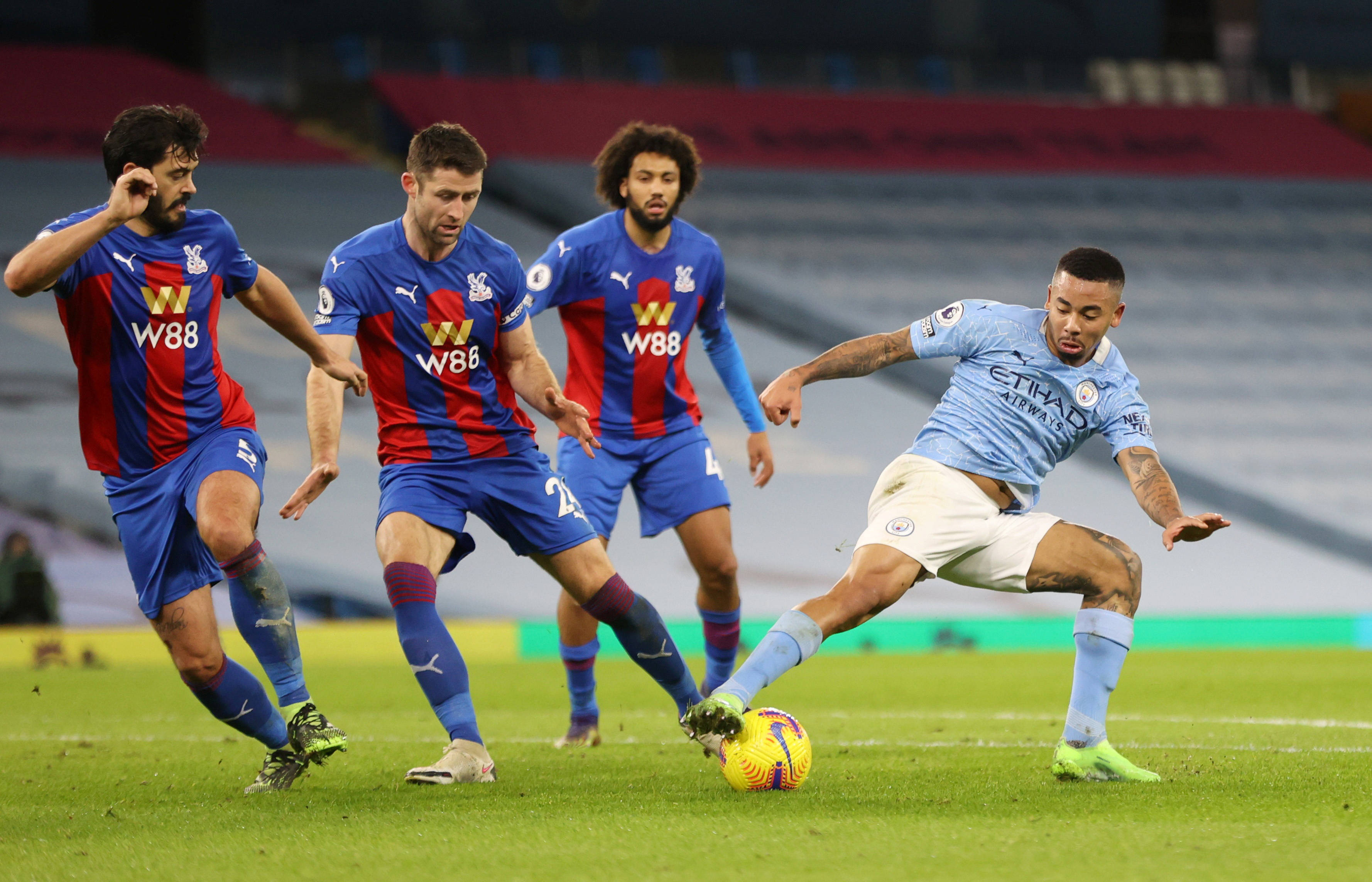 阿森纳防线再失失守,教练组反思调整阵容的简单介绍 阿森纳防线再失失守,教练组反思调整阵容的简单介绍